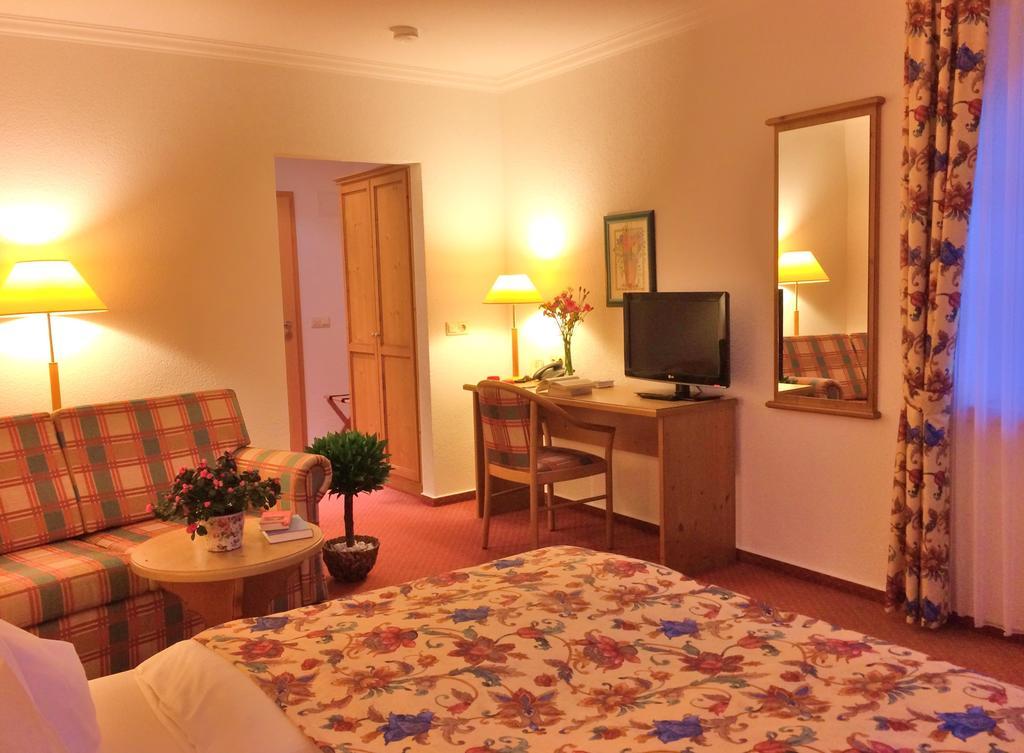 Landhaus Mueritzgarten Hotel Garni Röbel Szoba fotó