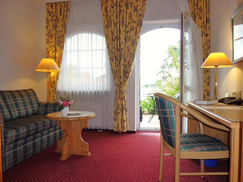 Landhaus Mueritzgarten Hotel Garni Röbel Szoba fotó